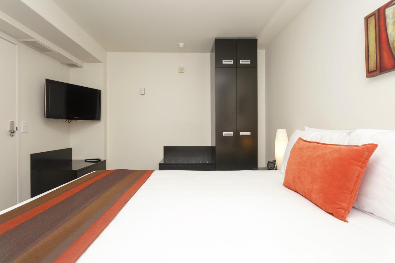 The Reef 4*